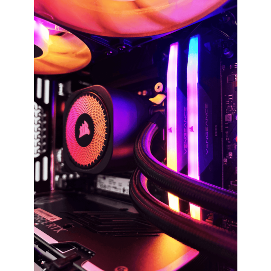 Corsair AM5 | AMD Ryzen 5 7600X | NVIDIA RTX 5070 Super | Custom